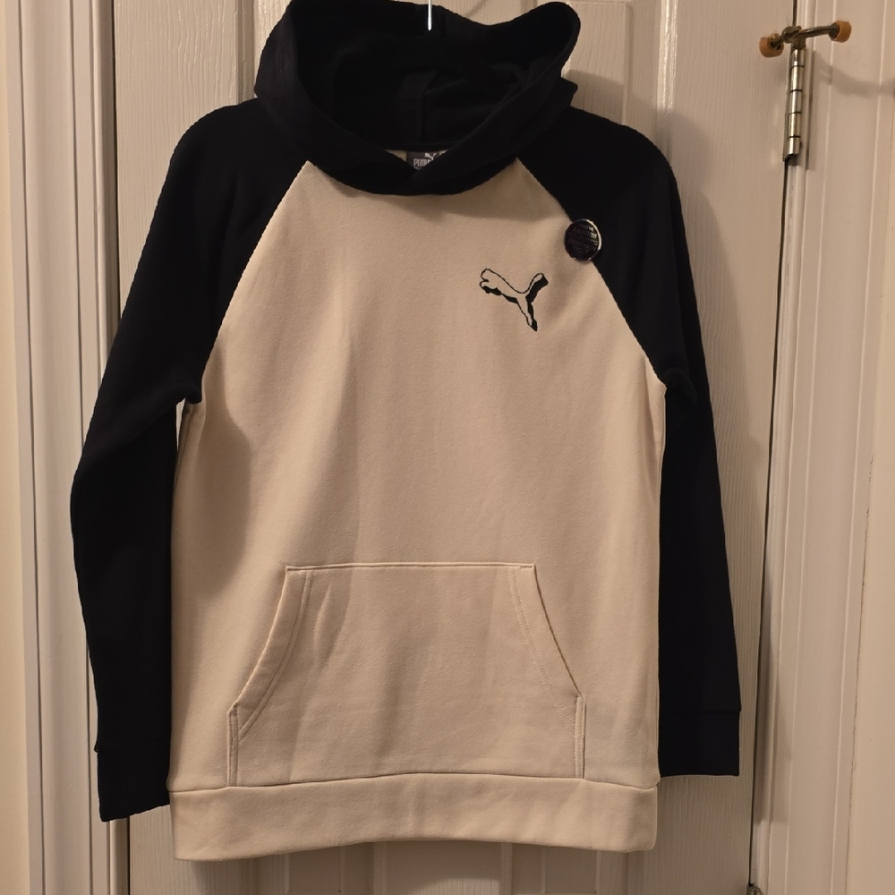 PUMA BRAND SIGNATURE BOYS CREAM AND BLACK PULLOVER HOODIE SIZE LARGE